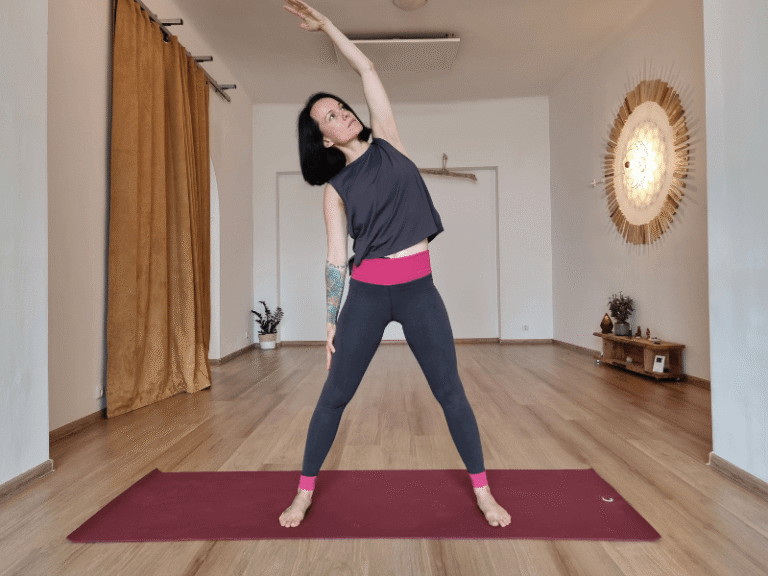 Übung: Seitbeuge im stehen